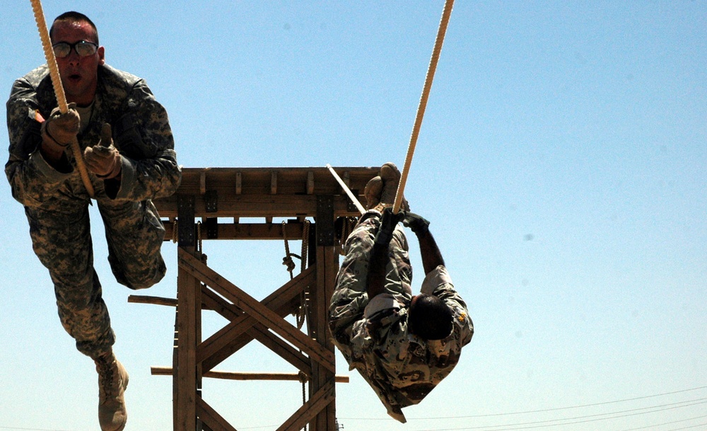 Iraqi Soldiers Participate in First Ever Advanced Infantry Course