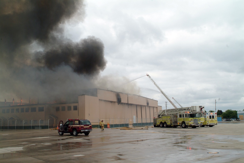 NAS Brunswick Hangar Burns Down