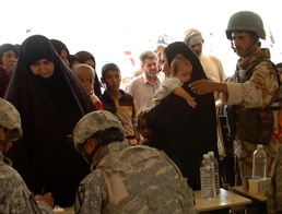 Iraqi Army troops lead joint medical effort in Hor Al Bosh