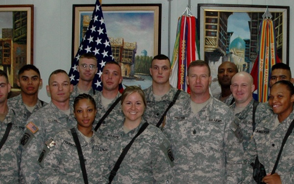 SMA Preston Visits Commando Soldiers in Iraq