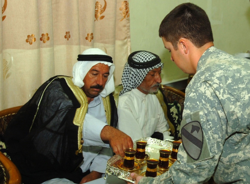 Making Iraqi Chai for Sheiks