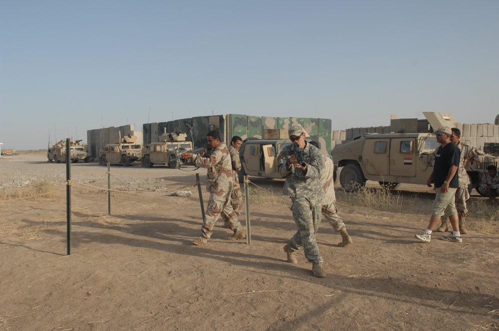 U.S., Iraqi Soldiers Train for Joint Operations