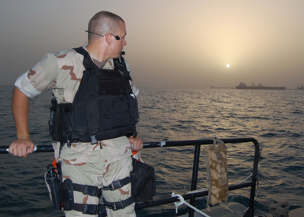 U.S. Navy Protects Iraq's Maritime Assets