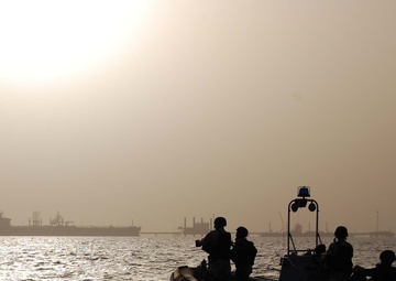 U.S. Navy Protects Iraq's Maritime Assets