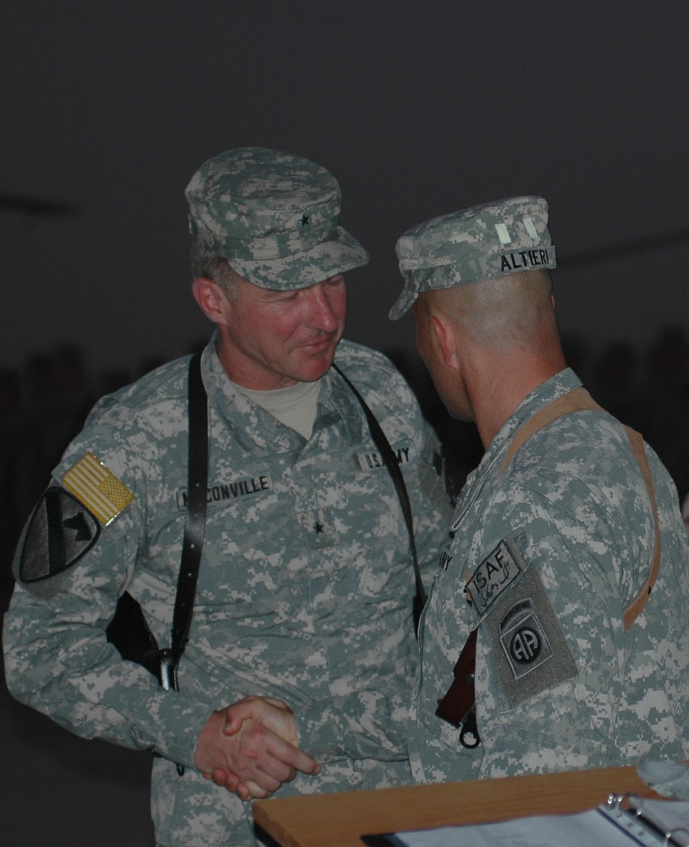 Deputy Commanding General, 101st Airborne Division Visit Marks Change