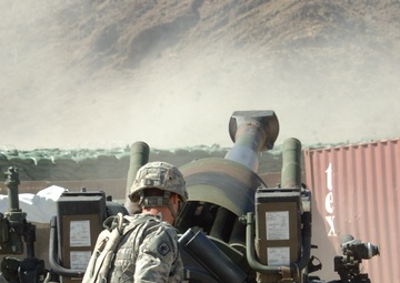 Airborne Howitzer Soldiers Keep Skills Sharp