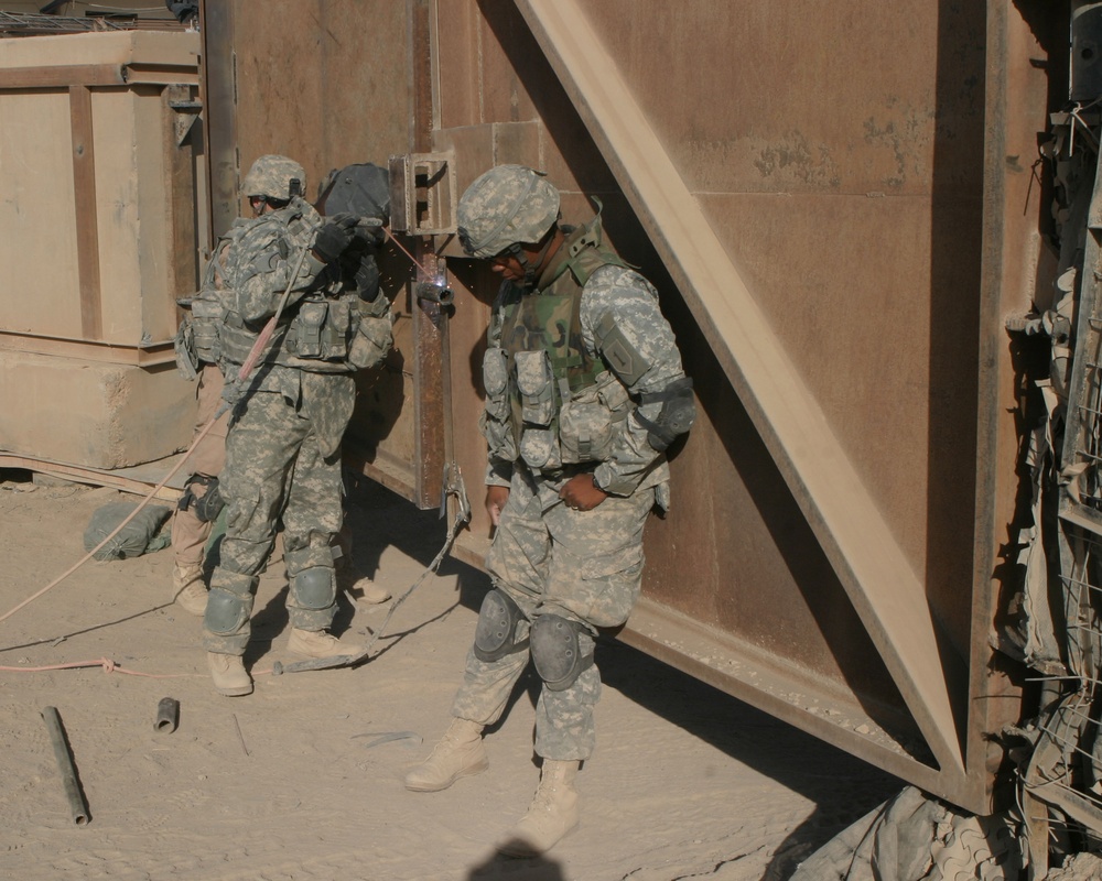 Marines in Ar Ramadi