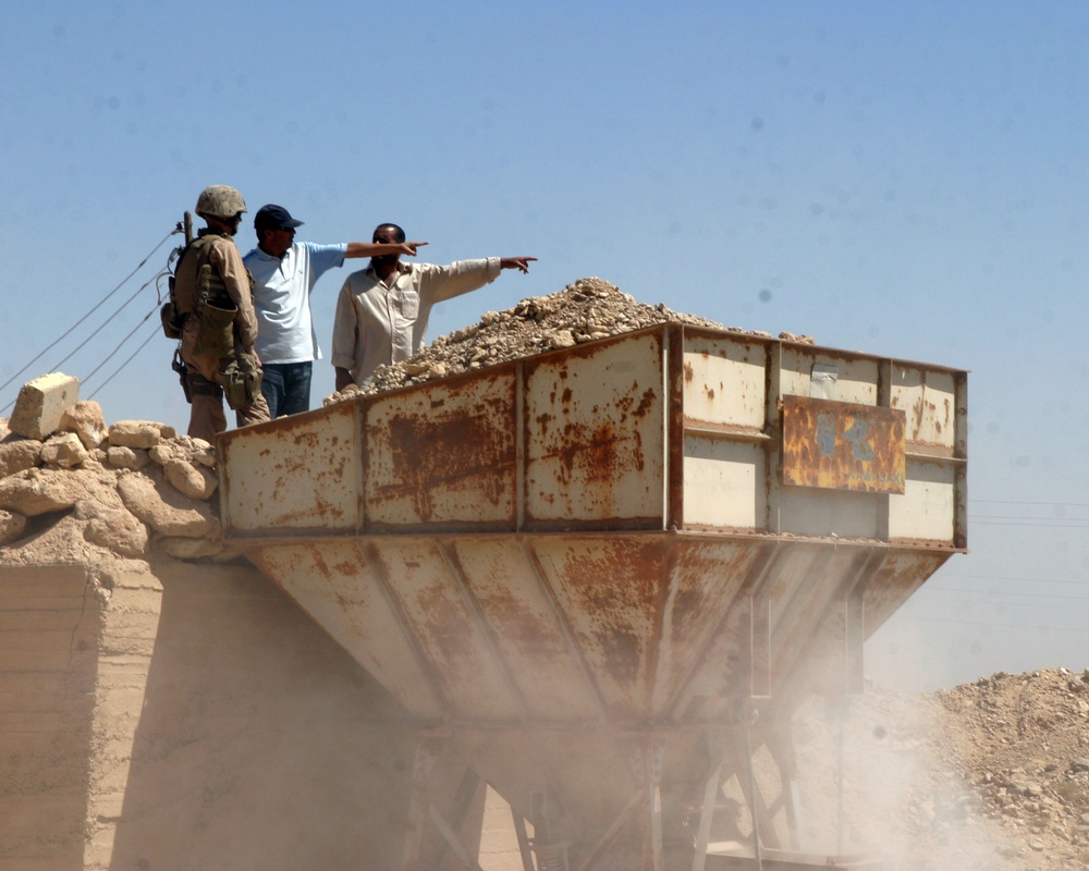 Marines in Ar Ramadi