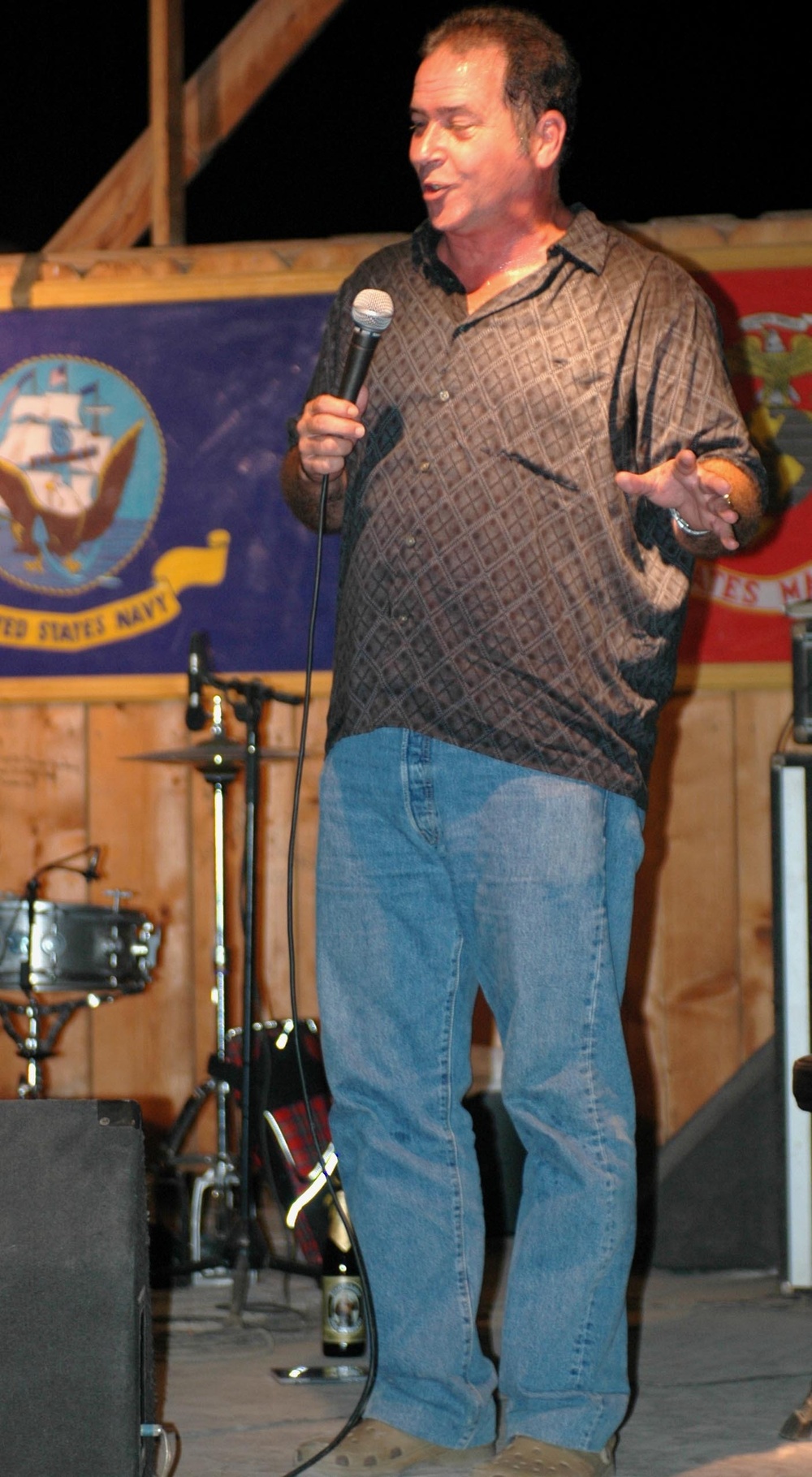 Comedians Serve Up Laughter for Service Members