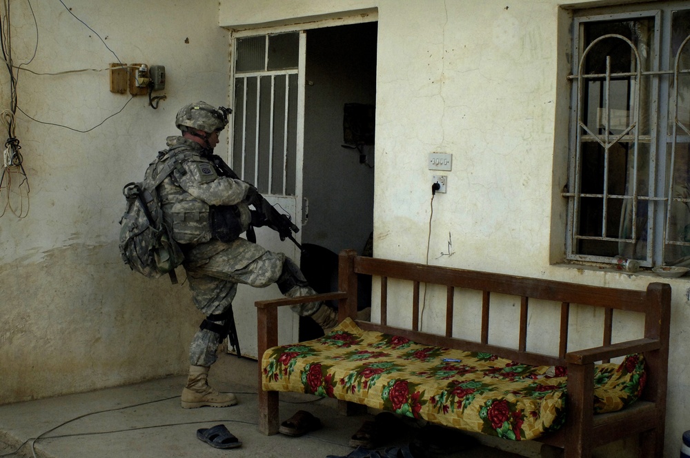 Street Patrol in Al Haymer