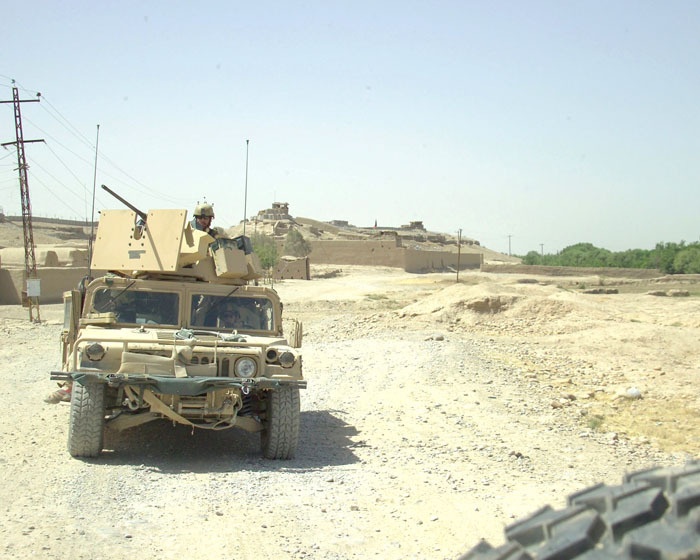 Soldiers Investigate Possible IED
