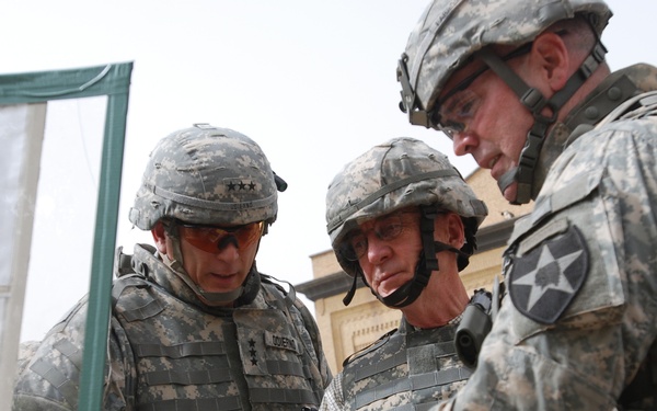 Lt. Gen. Odierno Briefs Deputy Defense Secretary