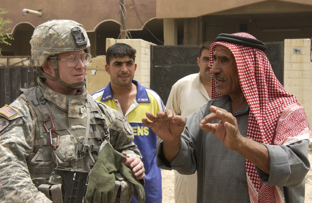 U.S., Iraqi Soldiers on Humanitarian Mission in Haqim