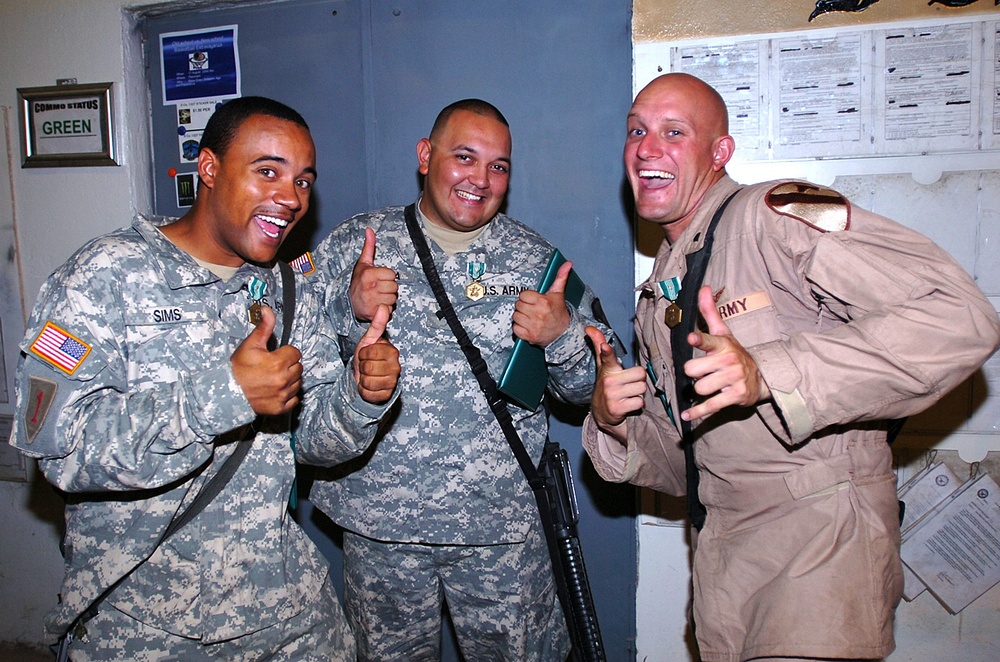 Air Cavalry 'Rocket Men' Honored for Valor