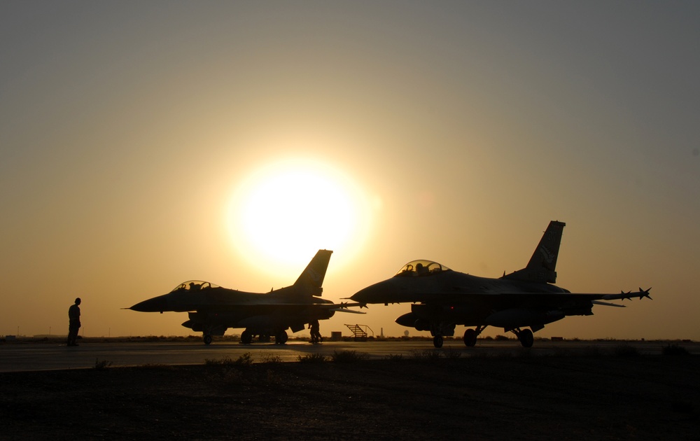 Sunset on Balad Air Base