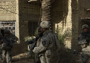 Soldiers on Patrol in Baqubah