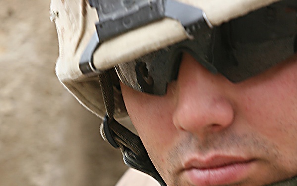 Inside 1st LAR: From the Perspective of Two Highlanders