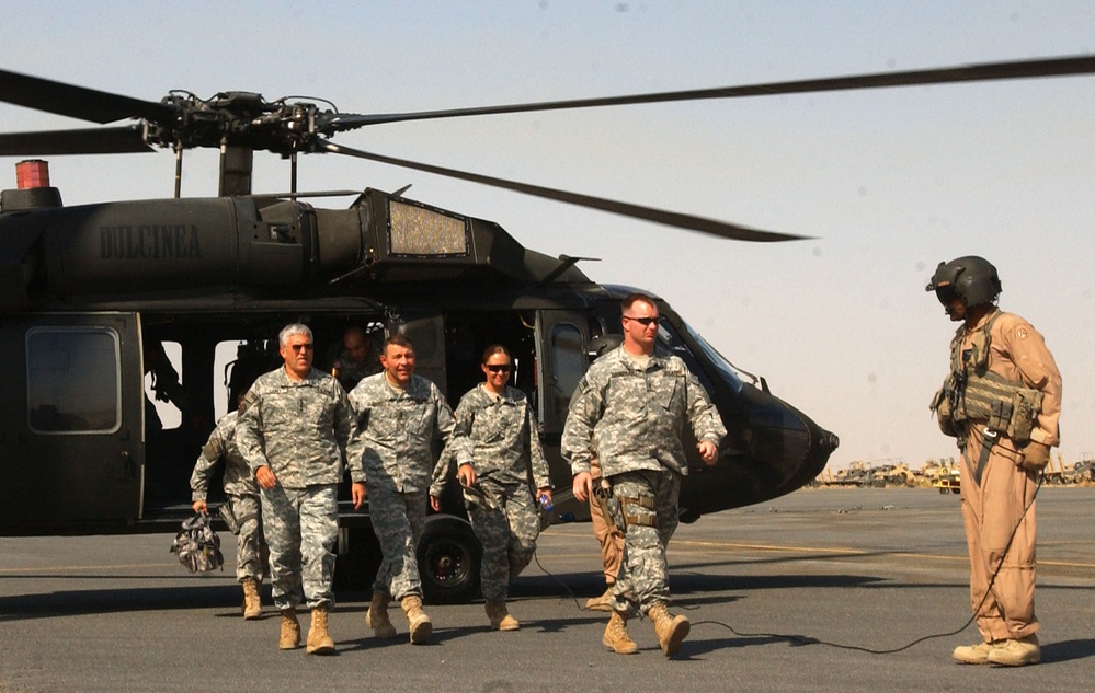 Army Chief of Staff Arrives at Camp Arifjan