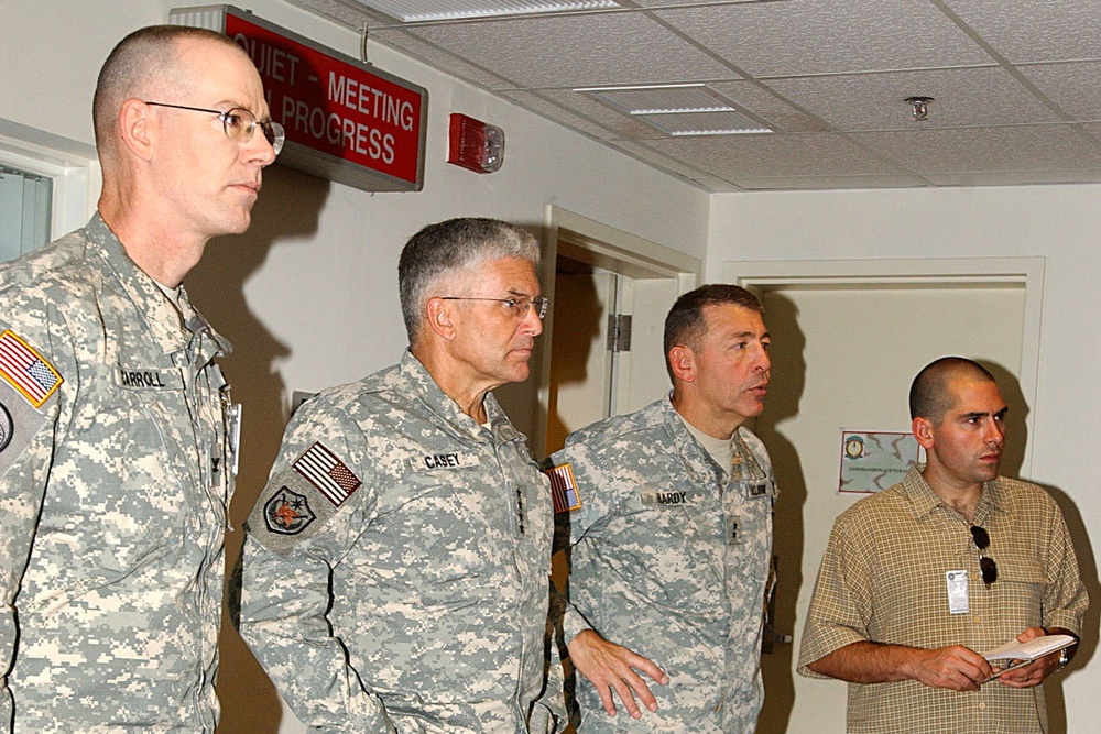 Army Chief of Staff Arrives at Camp Arifjan