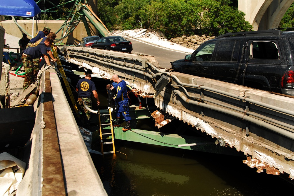 Navy at I-35 Bridge Collapse