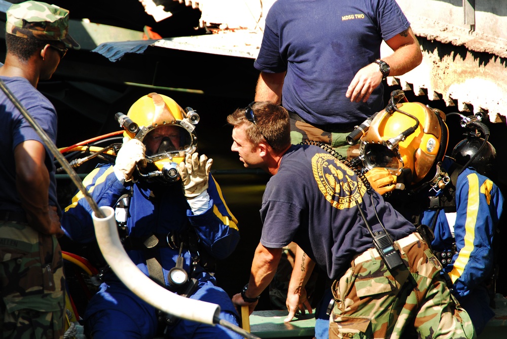 Navy at I-35 Bridge Collapse