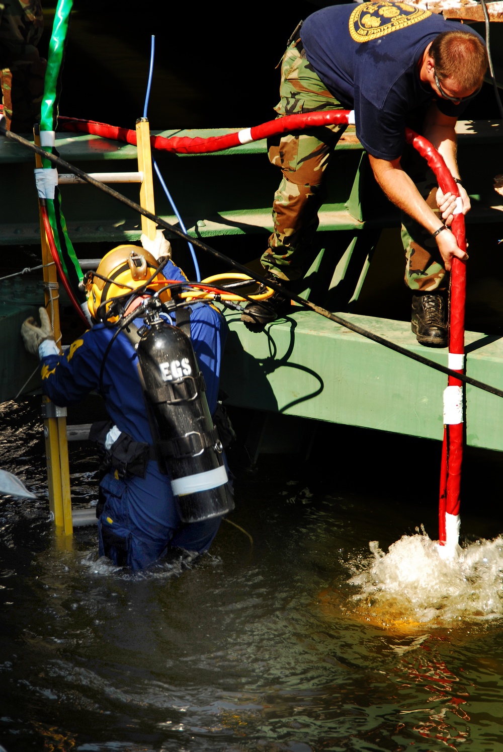 Navy at I-35 Bridge Collapse