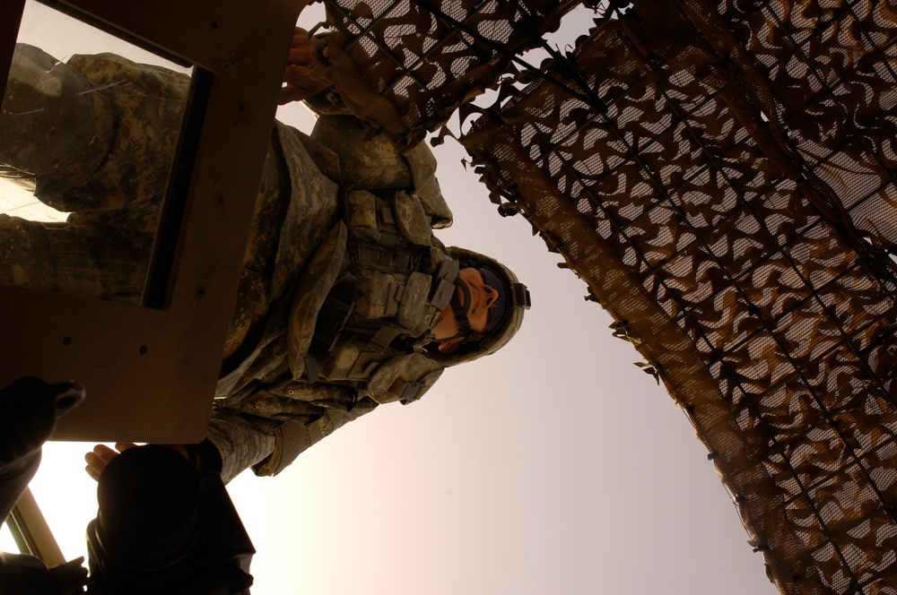 Thousands of Shia March On Their Holy Day