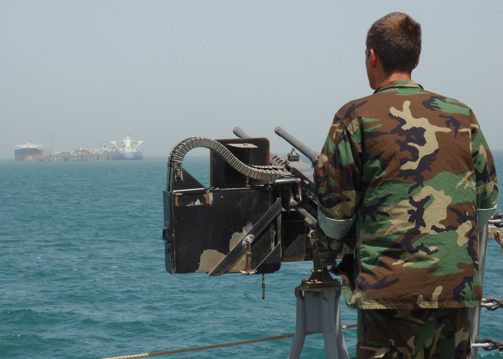 Chung-Hoon Sailors in the Persian Gulf
