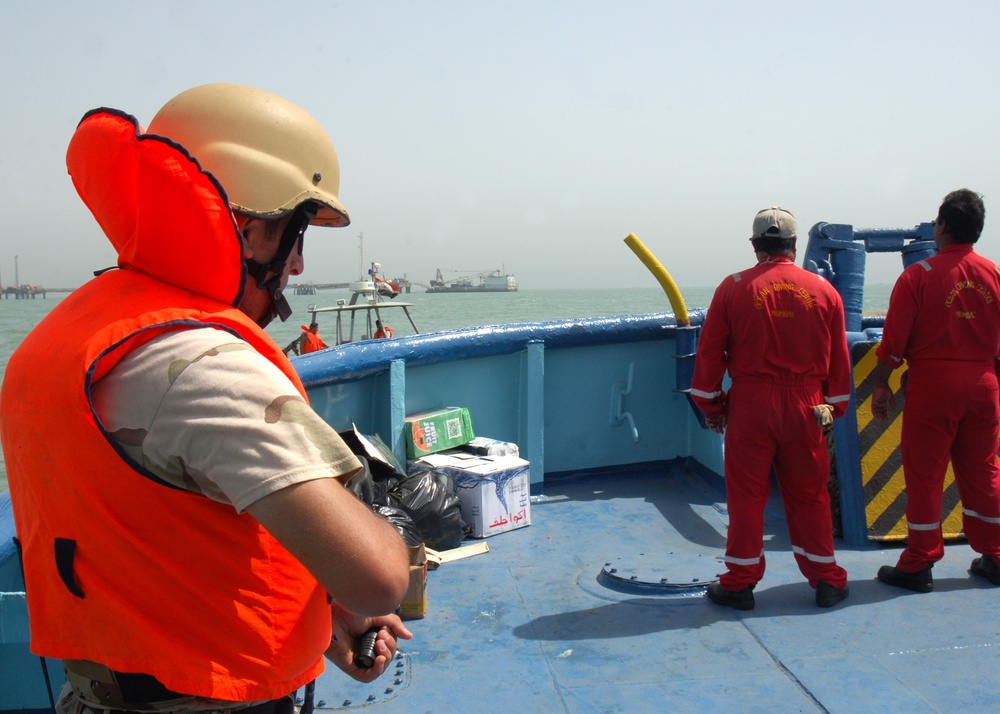 Coalition Forces Train Iraqi Marines in Persian Gulf