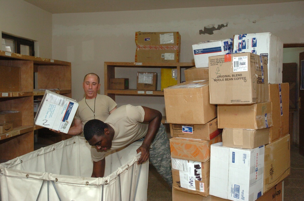 Mailroom Soldiers Sort Their Way Through Deployment