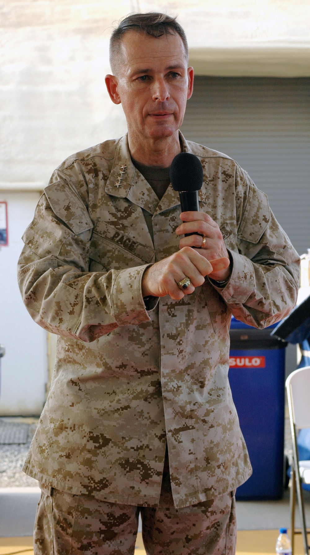 General Pace Visits Service Members in Djibouti