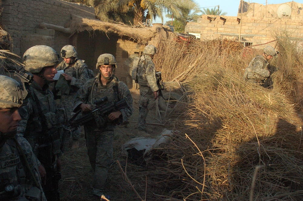 Operation Lightning Hammer Soldiers Work Through Sunrise