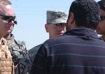 Iraqi Citizens Take Part in Their Own Security