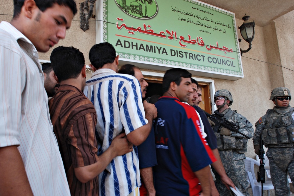 Adhamiyah Residents Join Local Guard Force to Improve Neighborhood Security