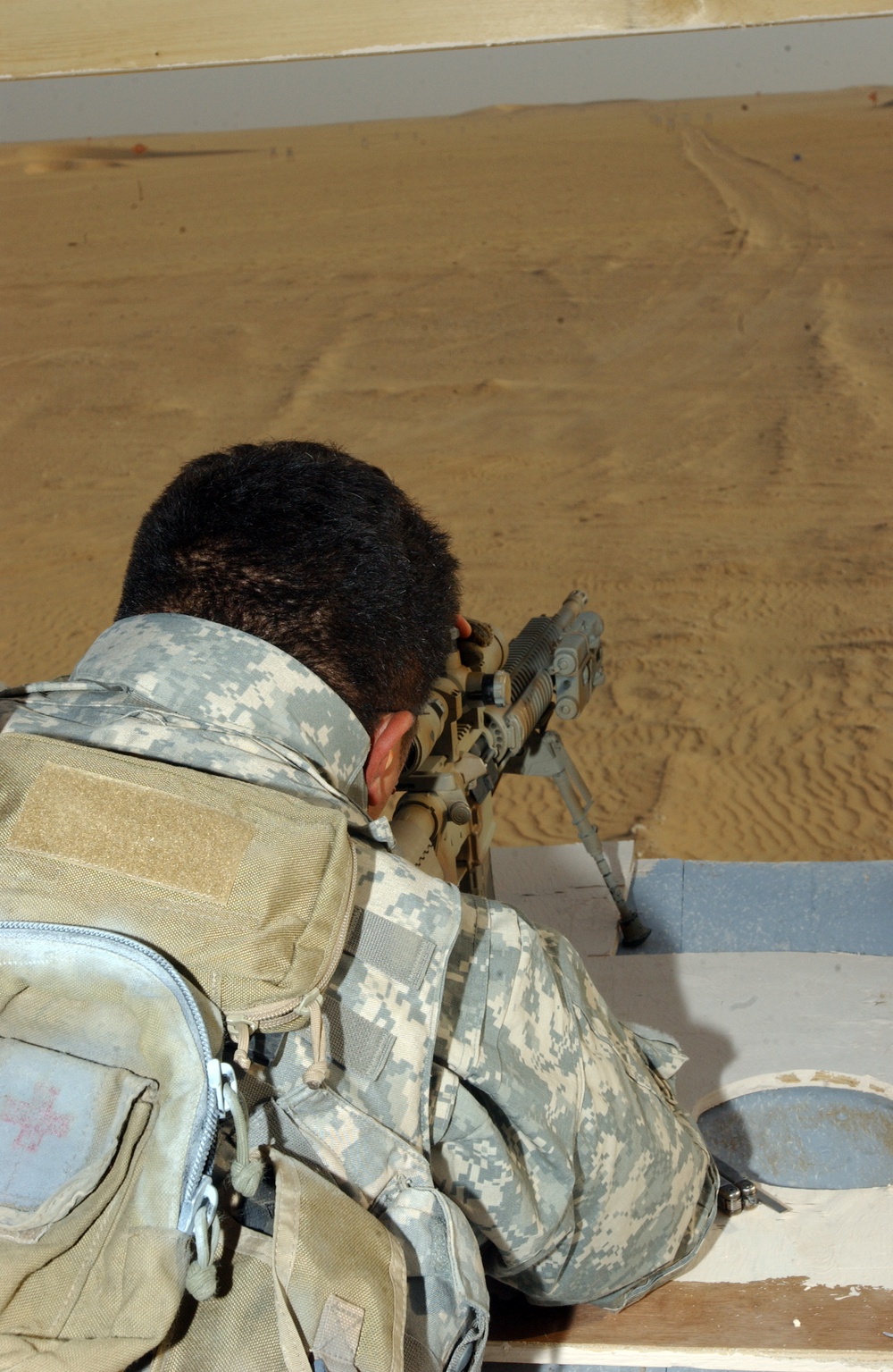 3-2 Snipers Train in Kuwait