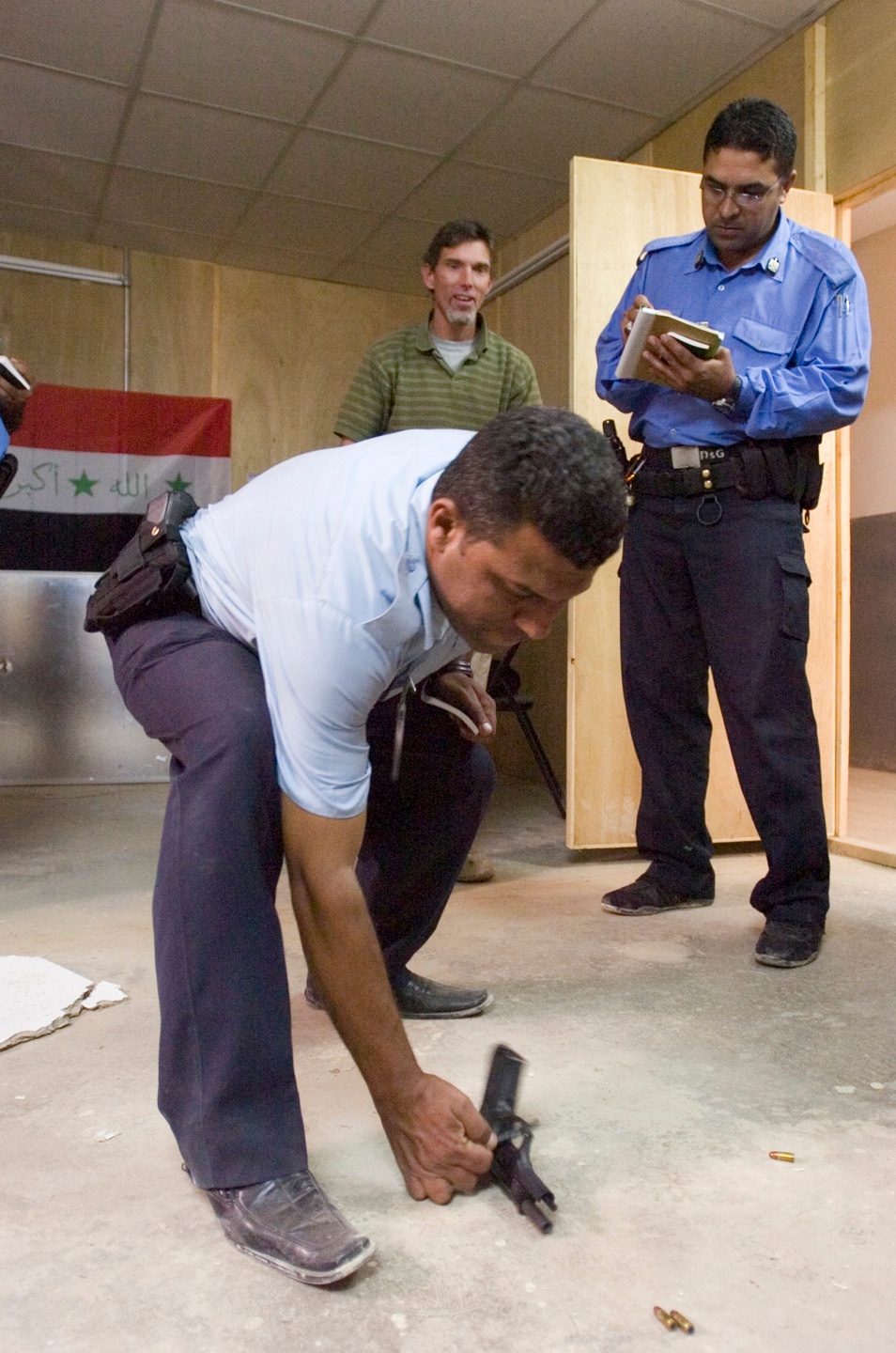 American Cops Teach Iraqi Police to 'serve and Protect'