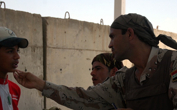 Iraqi doctors, medics treat fellow Iraqis at medical engagement