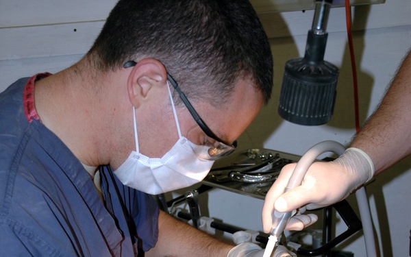 Iraqi doctors, medics treat fellow Iraqis at medical engagement