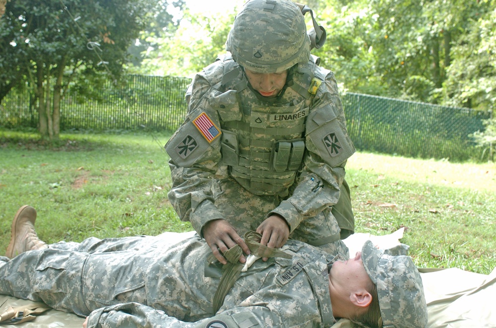 2007 NCO and Soldier of the Year Competition - Warrior Tasks Testing