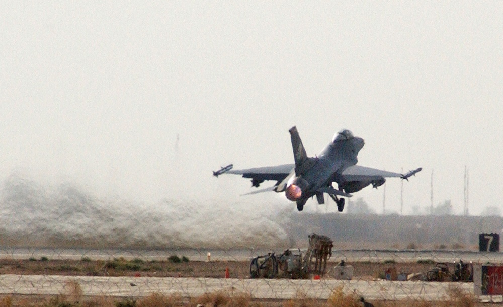 F-16 Takes to The Air