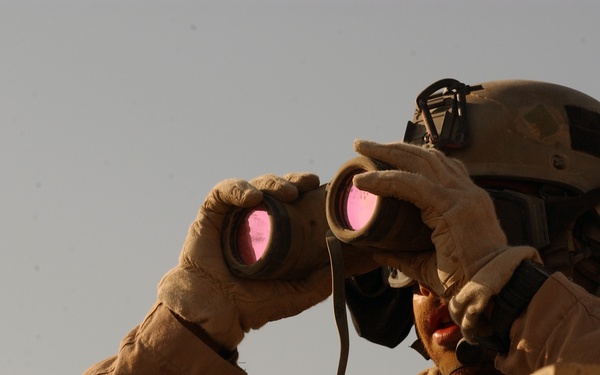 U.S. Special Force and Iraqi Security Conduct Combat Operations