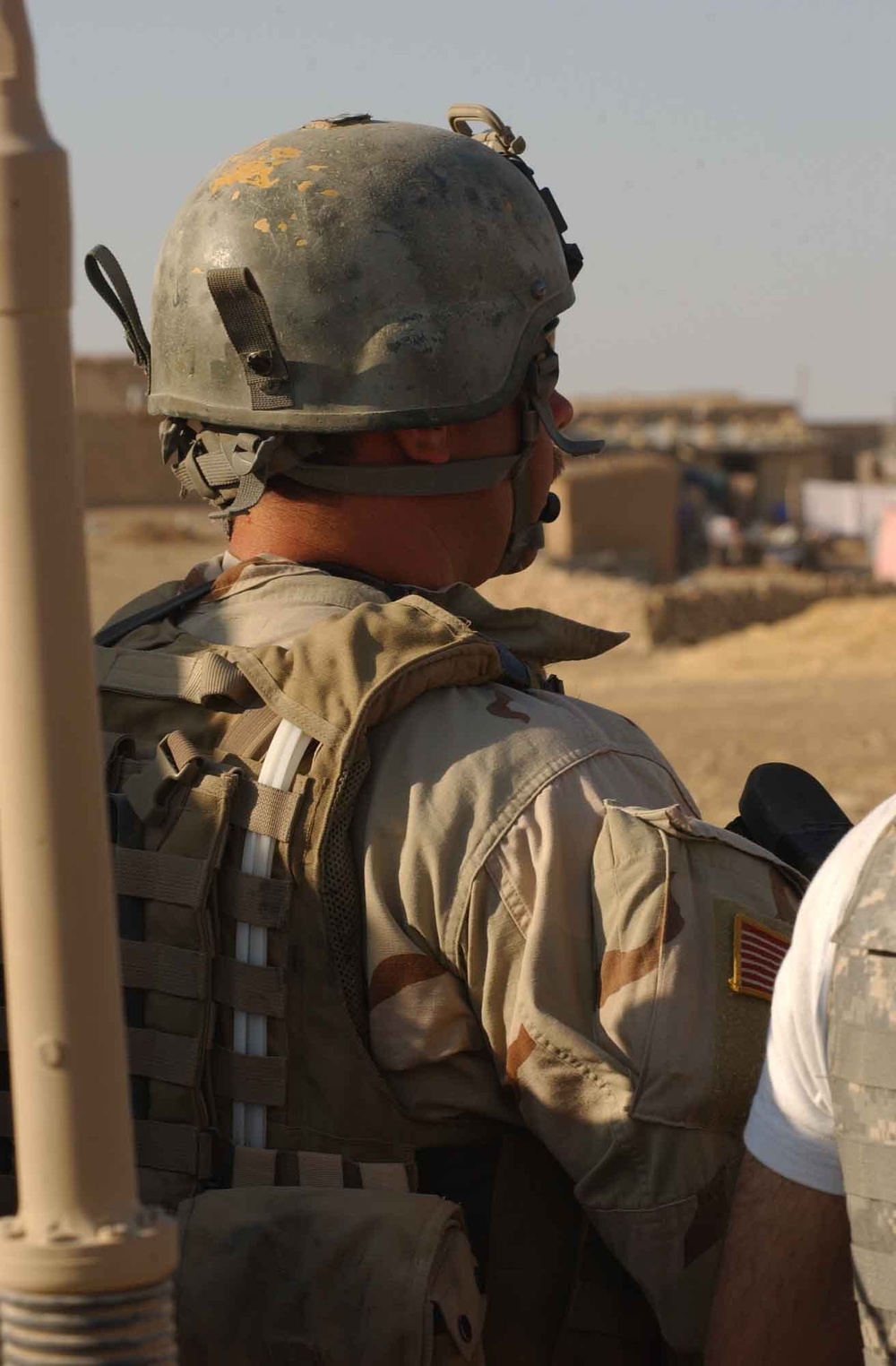 U.S. Special Force and Iraqi Security Conduct Combat Operations