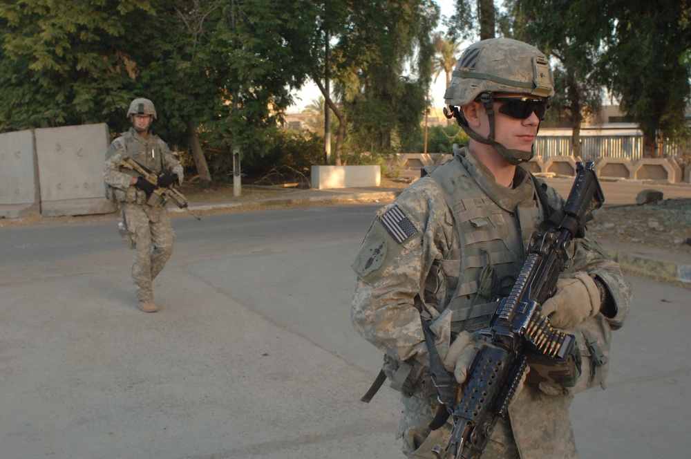 2nd Infantry Division Soldiers Operate in Baghdad