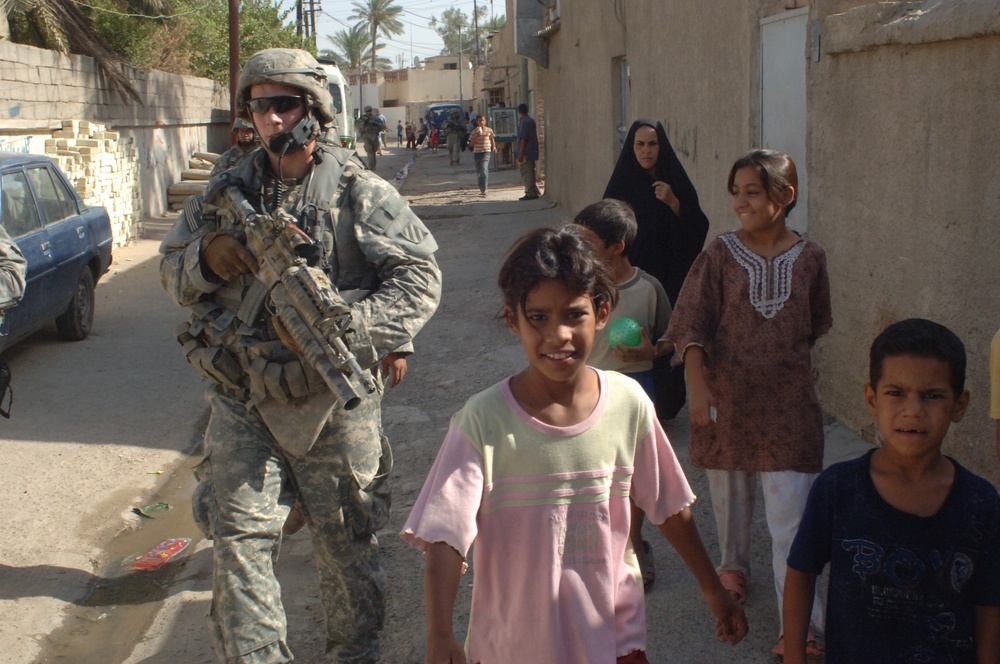 2nd Infantry Division Soldiers Operate in Baghdad