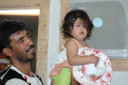 Iraqi, U.S. Forces Provide Locals With Medical, Dental Care