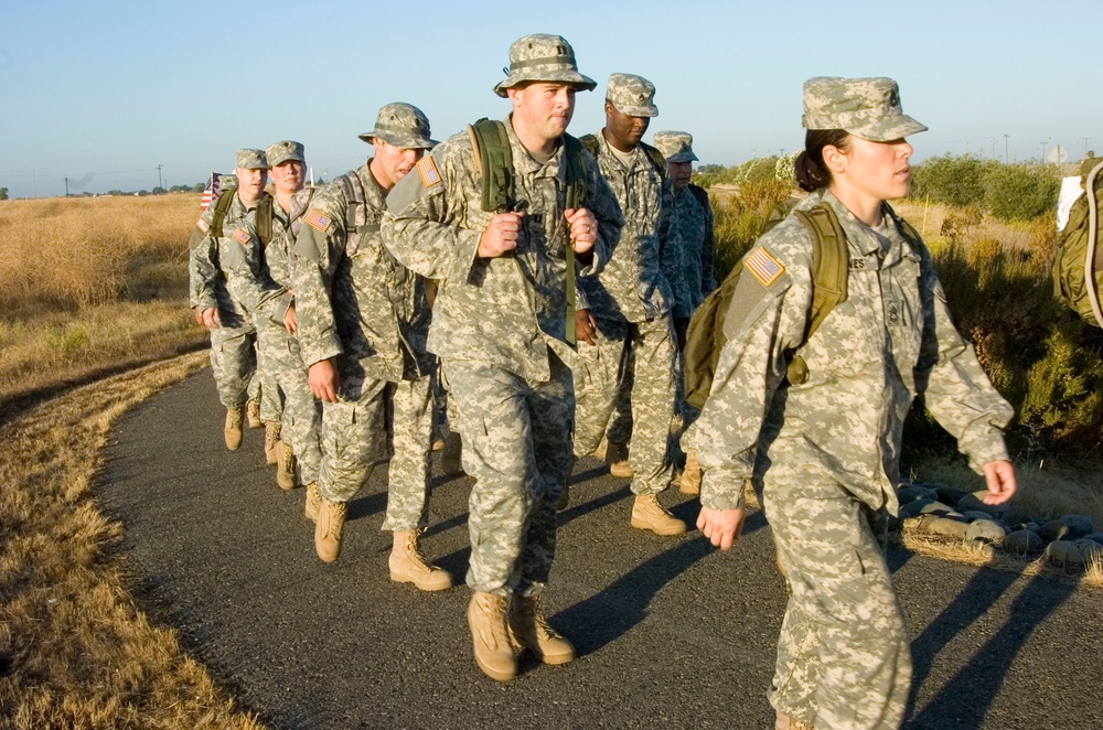 California National Guard Soldiers March to Honor the Fallen