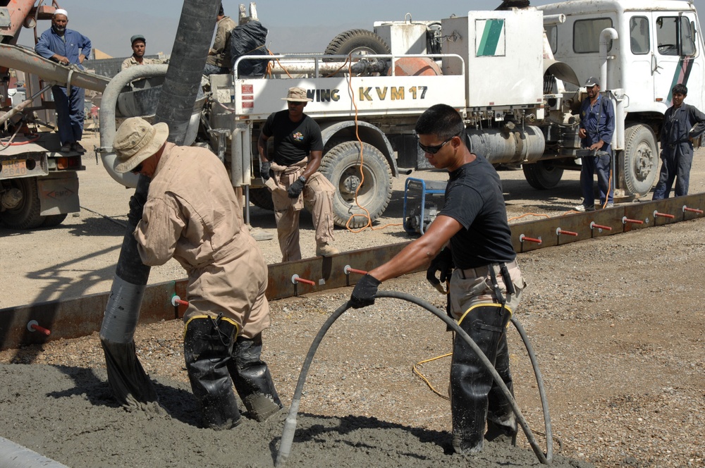 Service Members Lay New Flightline in Bagram Airfield