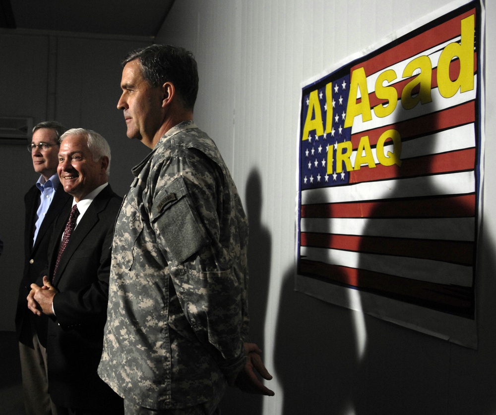 Secretary of Defense Visits Al Asad Air Base