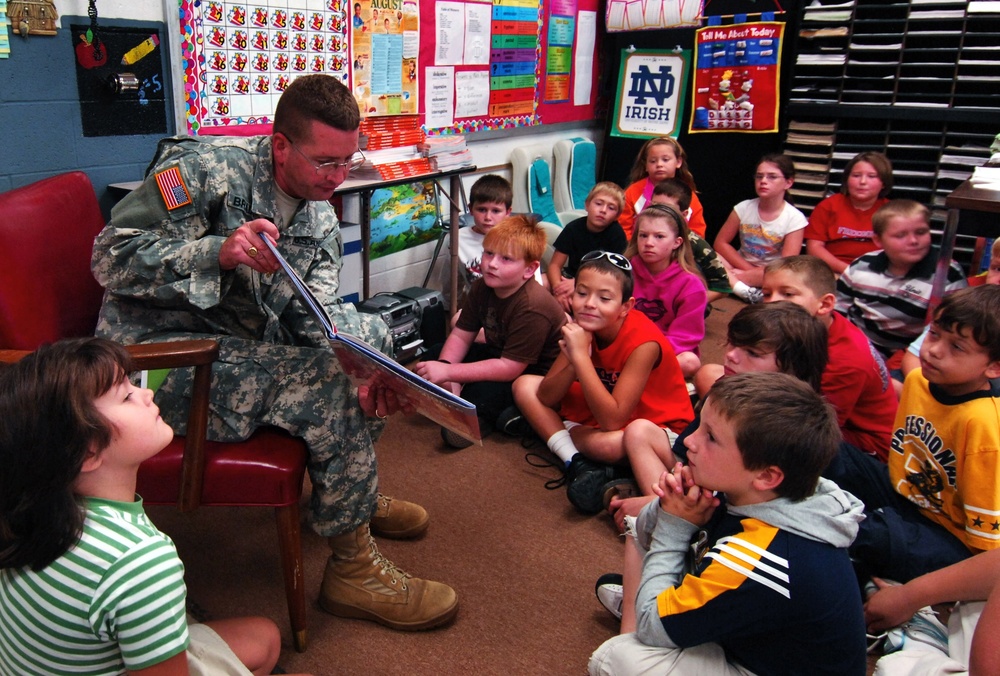 Soldiers Help Kids Remember 9-11