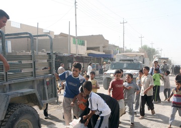 Marines Conduct Ops in Fallujah